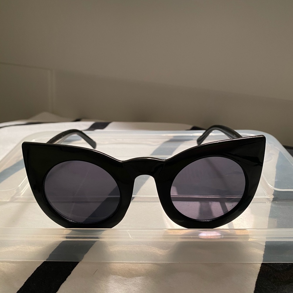 Aldo Cat Eye subglasses